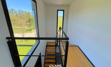 Venta - Casa 3 ambientes - Barrancas de San Benito