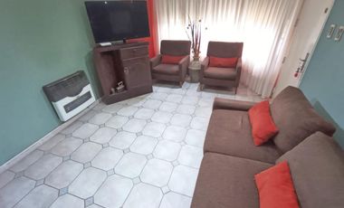 Casa 4 AMB c/PISCINA 10x45