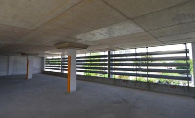 Venta cochera fija cubierta, quilmes