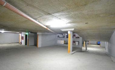 Venta cochera fija cubierta, quilmes