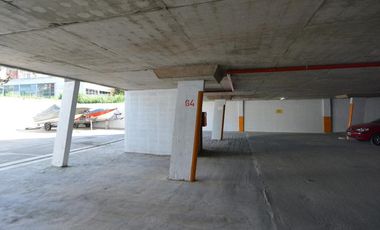 Venta cochera fija cubierta, quilmes