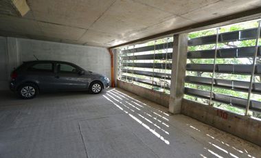 Venta cochera fija cubierta, quilmes