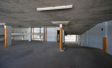 Venta cochera fija cubierta, quilmes