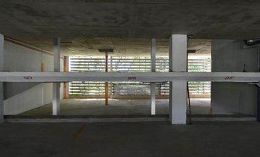 Venta cochera fija cubierta, quilmes