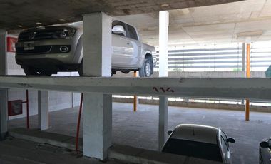 Venta cochera fija cubierta, quilmes