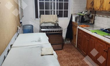 En venta, casa y local comercial, San Isidro, Rio Negro