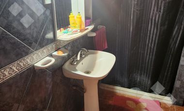 En venta, casa y local comercial, San Isidro, Rio Negro