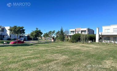 LOTE EN VENTA EN PUERTOS DEL LAGO - CEIBOS - MAROTO PROPIEDADES