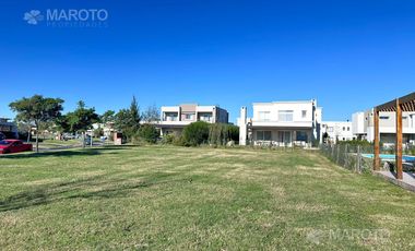 LOTE EN VENTA EN PUERTOS DEL LAGO - CEIBOS - MAROTO PROPIEDADES