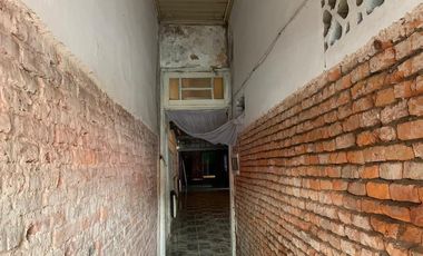 SANTILLI - LAPRIDA 860 - Lomas de Zamora Oeste