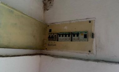 SANTILLI - LAPRIDA 860 - Lomas de Zamora Oeste