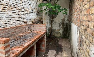 SANTILLI - LAPRIDA 860 - Lomas de Zamora Oeste