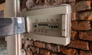 SANTILLI - LAPRIDA 860 - Lomas de Zamora Oeste