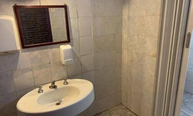 SANTILLI - LAPRIDA 860 - Lomas de Zamora Oeste