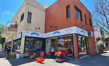 Local en Venta en Villa Ballester - Esquina - Frente a  Hospital Marengo