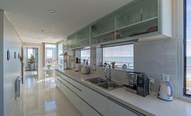 Exclusivo Penthouse frente al mar