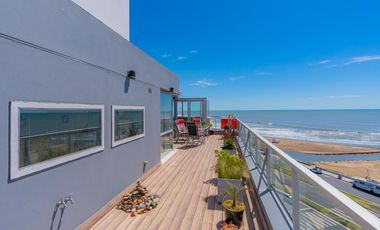 Exclusivo Penthouse frente al mar