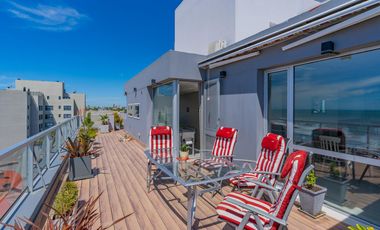 Exclusivo Penthouse frente al mar