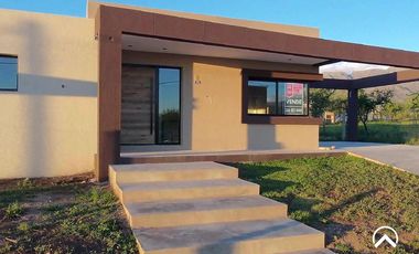 Casa 3 Dorm. A estrenar - La Arbolada, Villa de Merlo