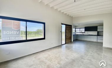 Casa 3 Dorm. A estrenar - La Arbolada, Villa de Merlo