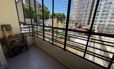 VENTA DEPARTAMENTO 1 DORMITORIO CON PARRILLERO EN ZONA RÍO