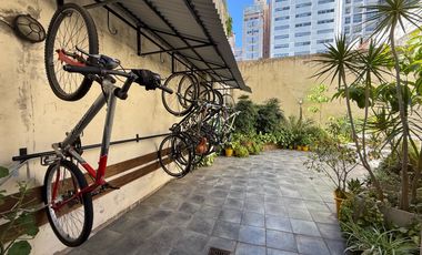 VENTA DEPARTAMENTO 1 DORMITORIO CON PARRILLERO EN ZONA RÍO