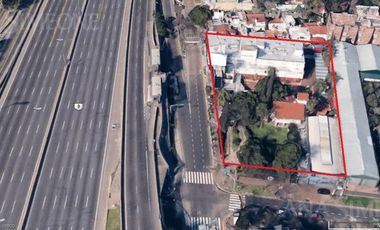 S/ Panamericana - Edificio comercial de 4000 m²