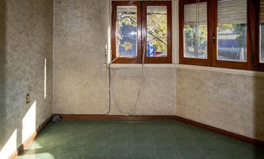 Casa en  esquina excelente ubicación