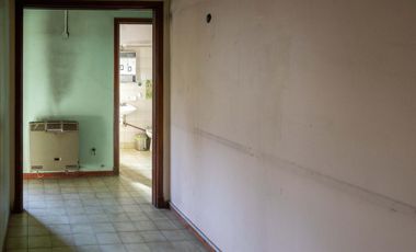 Casa en  esquina excelente ubicación