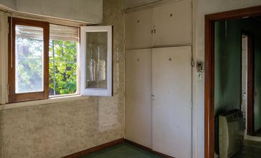 Casa en  esquina excelente ubicación