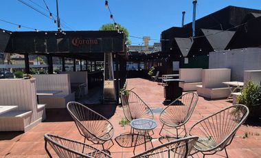 Alquiler Amplio Local amoblado en Temperley Este