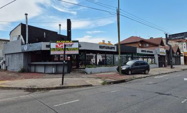 Alquiler Amplio Local amoblado en Temperley Este