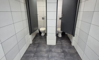 Alquiler Amplio Local amoblado en Temperley Este