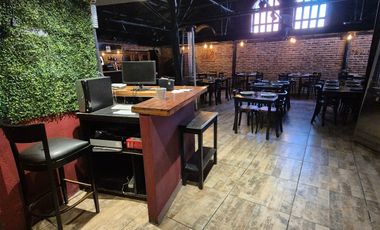 Alquiler Amplio Local amoblado en Temperley Este