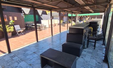 Alquiler Amplio Local amoblado en Temperley Este