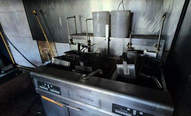 Alquiler Amplio Local amoblado en Temperley Este