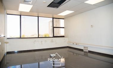 Oficina en Arriendo en Alameda a la altura de torre Entel entre San Martin y Tucapel Jiménez