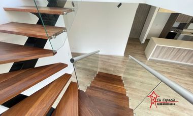 Apartamento en Arriendo Ubicado en Envigado Codigo 2772