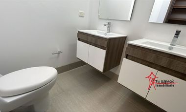 Apartamento en Arriendo Ubicado en Envigado Codigo 2772