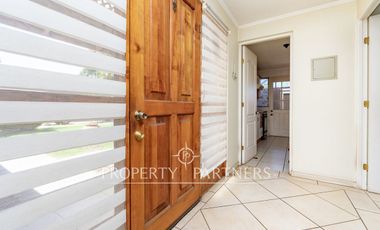 Funcional Casa en Condominio con Excelente Conectividad
