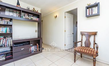 Funcional Casa en Condominio con Excelente Conectividad