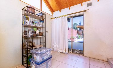 Funcional Casa en Condominio con Excelente Conectividad