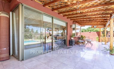 Funcional Casa en Condominio con Excelente Conectividad