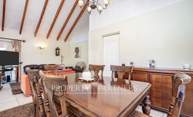 Funcional Casa en Condominio con Excelente Conectividad
