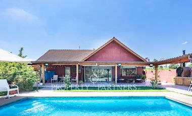Funcional Casa en Condominio con Excelente Conectividad