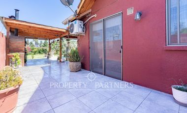 Funcional Casa en Condominio con Excelente Conectividad