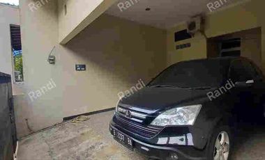 JUAL RUMAH KOMPLEK DI JATIWARINGIN 1,9 M BEBAS BANJIR FULL FURNISHED