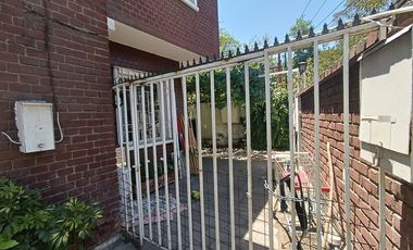 Casa Providencia con espacio para 7 Vehículos