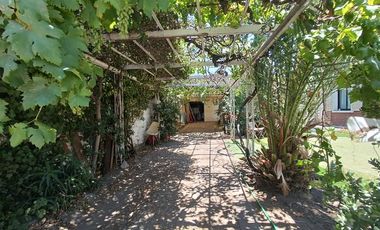 Casa Providencia con espacio para 7 Vehículos