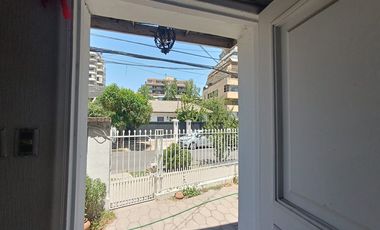 Casa Providencia con espacio para 7 Vehículos